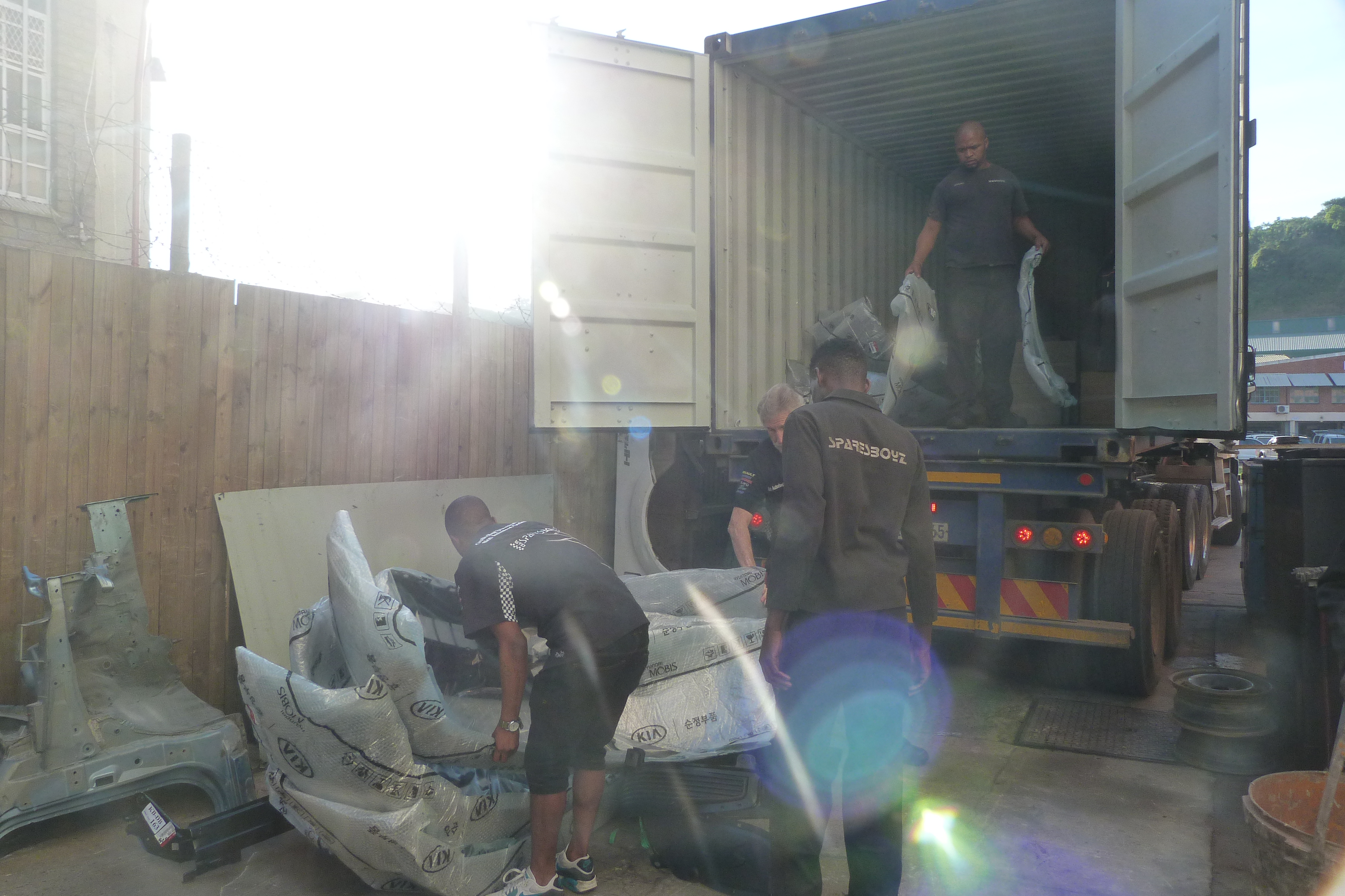 Hyundai and Kia parts arriving - fresh stock