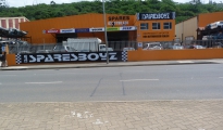 Road view of Sparesboyz