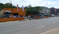 Road view of Sparesboyz